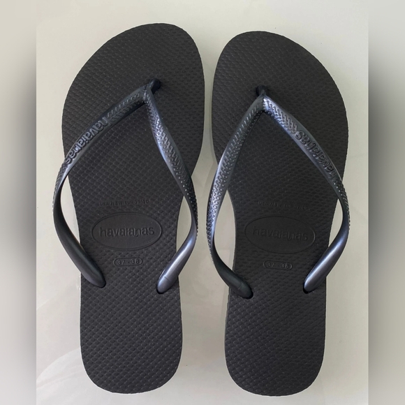 Havaianas Dark Charcoal Flip Flops - Picture 1 of 2